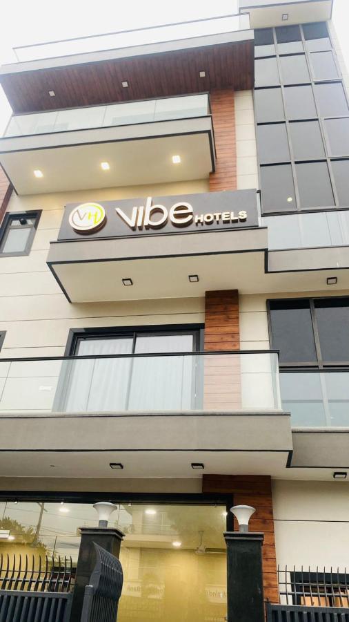 Vibe Hotel 诺伊达 外观 照片
