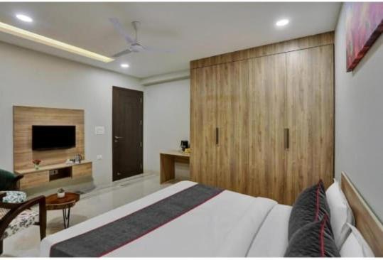 Vibe Hotel 诺伊达 外观 照片
