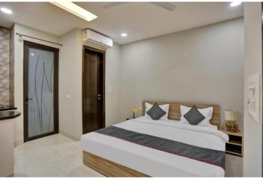 Vibe Hotel 诺伊达 外观 照片
